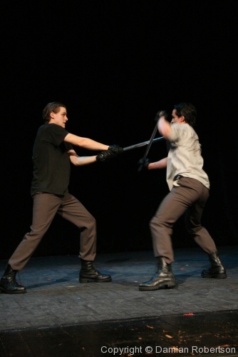 Macbeth: ETG Fight Rehearsals - Photo 4